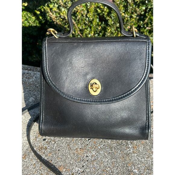 Coach Handbags - Coach Regina vintage crossbody bag in black